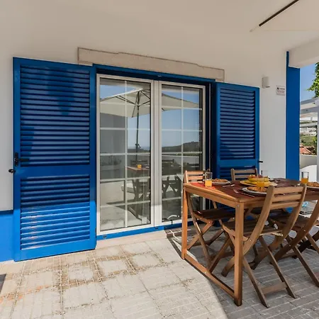 Sao Lourenco - Amazing Terrace With Sea View 아파트 *